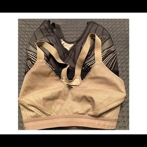 Lululemon Awake to lace black / beige bra size 38D